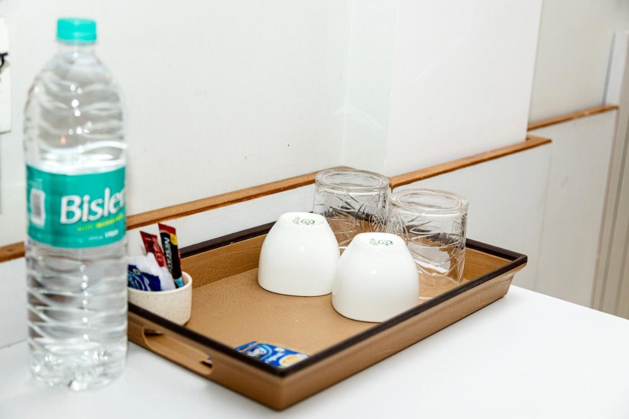Fourteen Pods By The Sea Hotel Morjim Ngoại thất bức ảnh