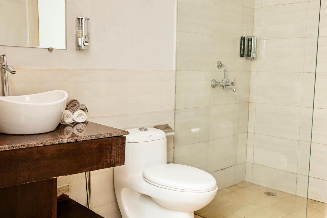Fourteen Pods By The Sea Hotel Morjim Ngoại thất bức ảnh